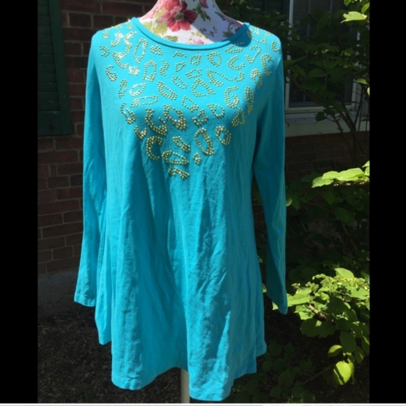 Tops - 3/$24 Soft long sleeve tee